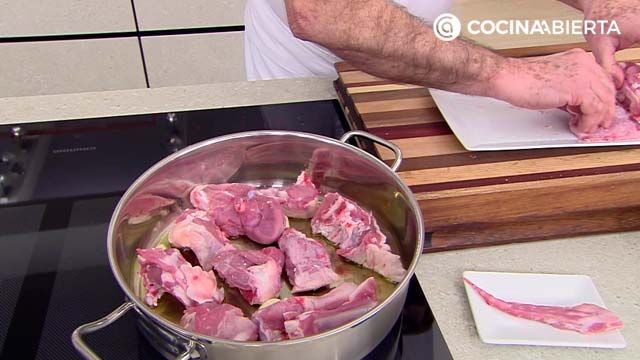 KARL6933 cabrito chilindron p2