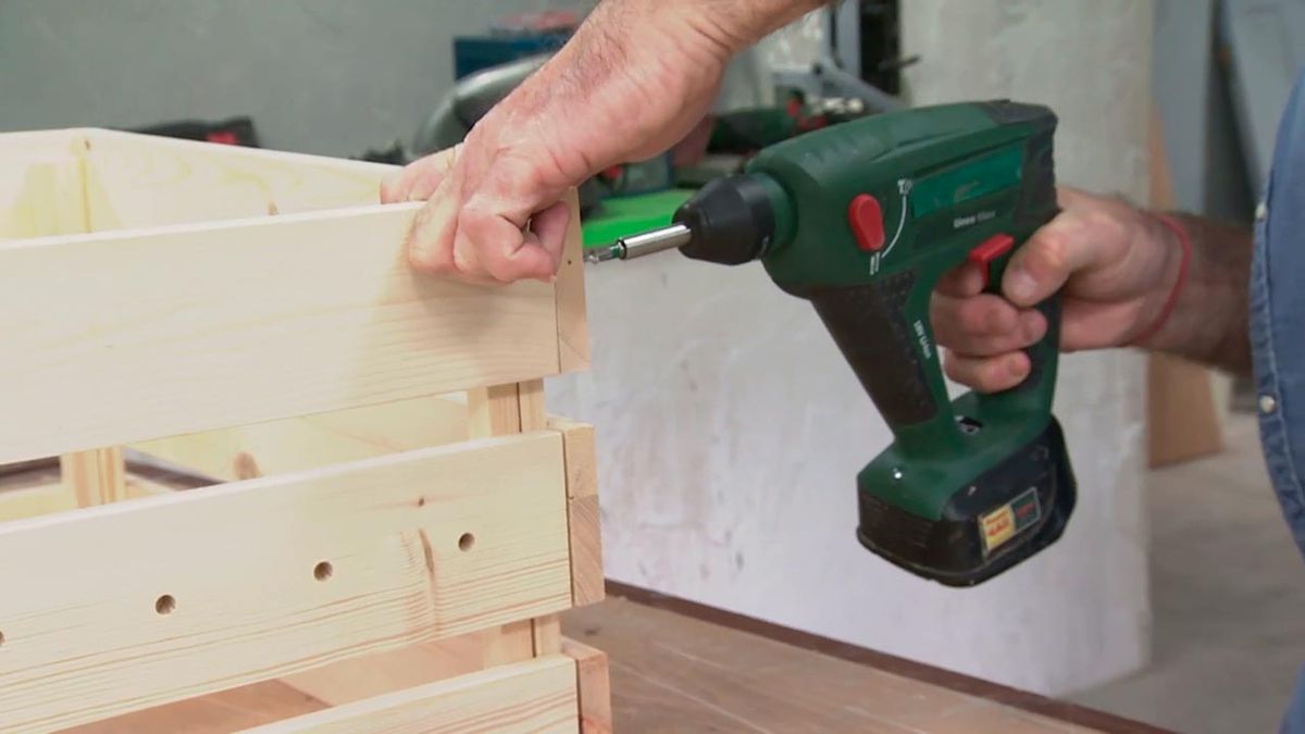 Como hacer un carro para guardar juguetes paso 1