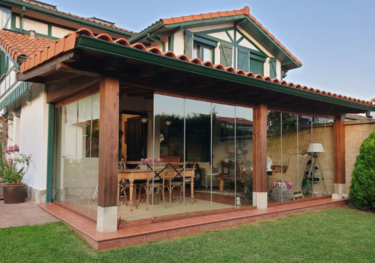 Ideas para cerrar el porche y sacarle el máximo partido durante todo el año 11