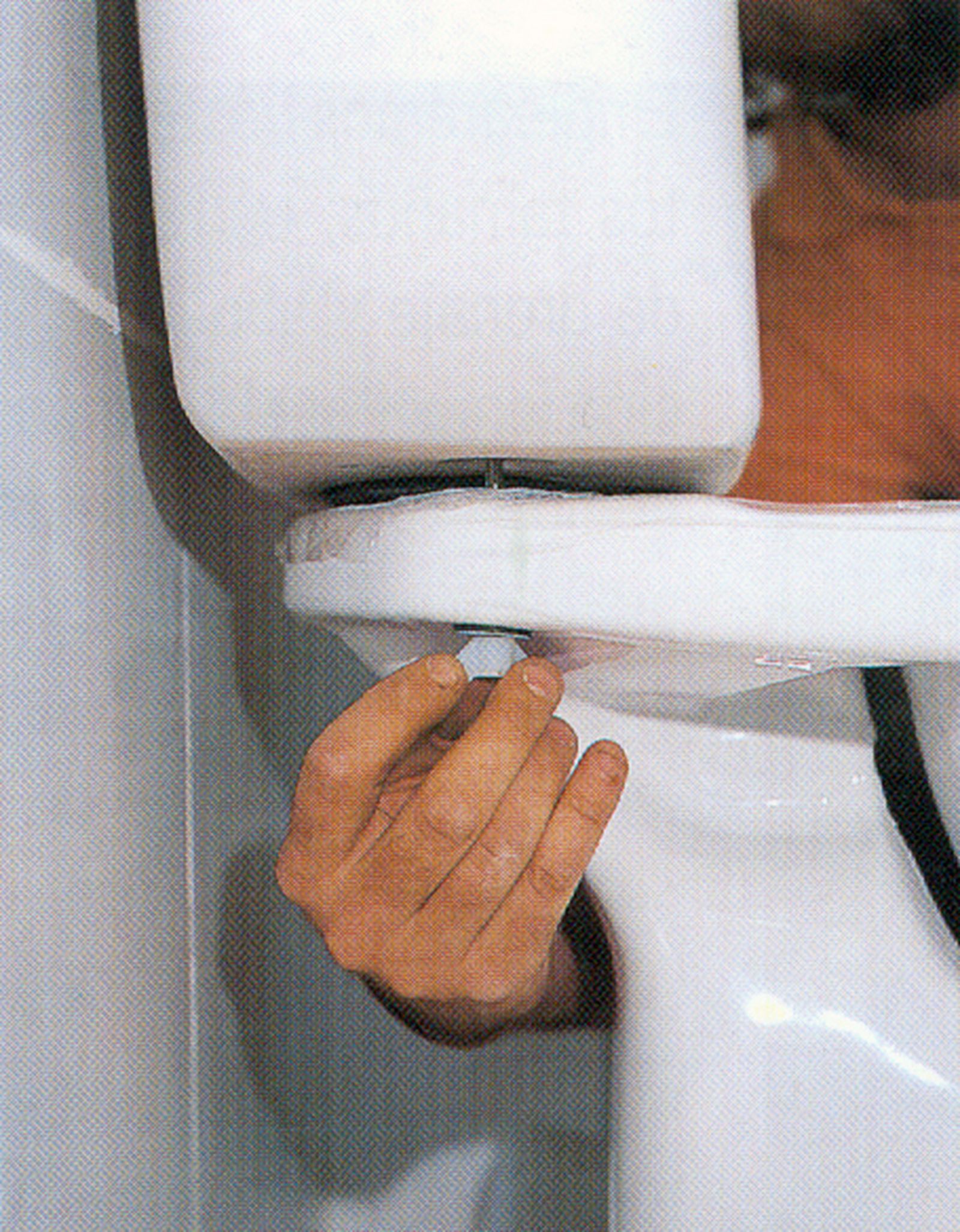 Cómo instalar sanitarios de baño paso 5