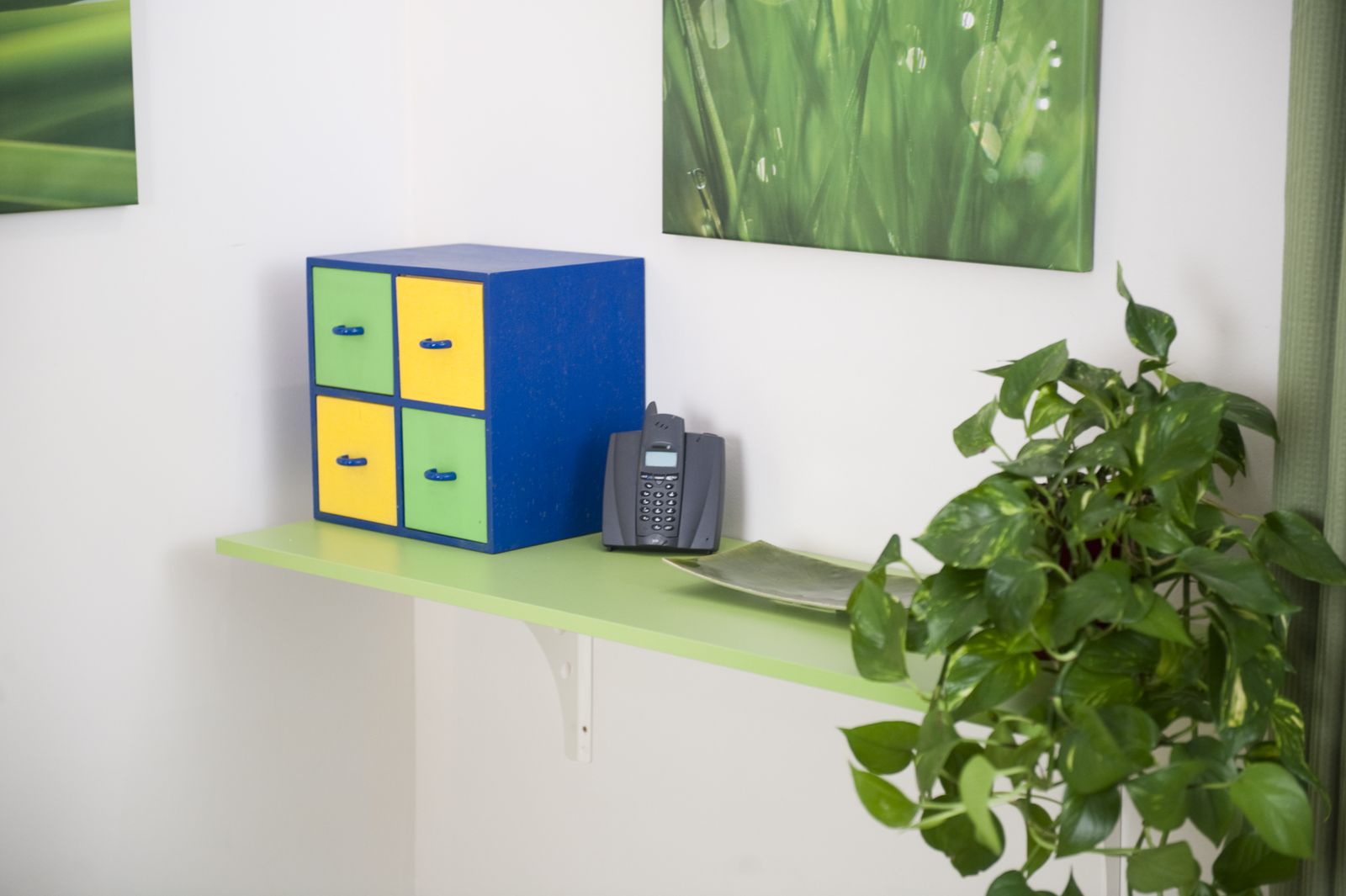 brico 0570 2 Instalar balda madera ecológica xl