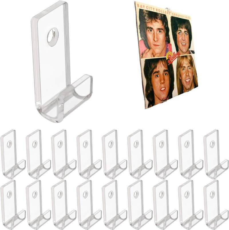 Ganchos para poner los vinilos en la pared.