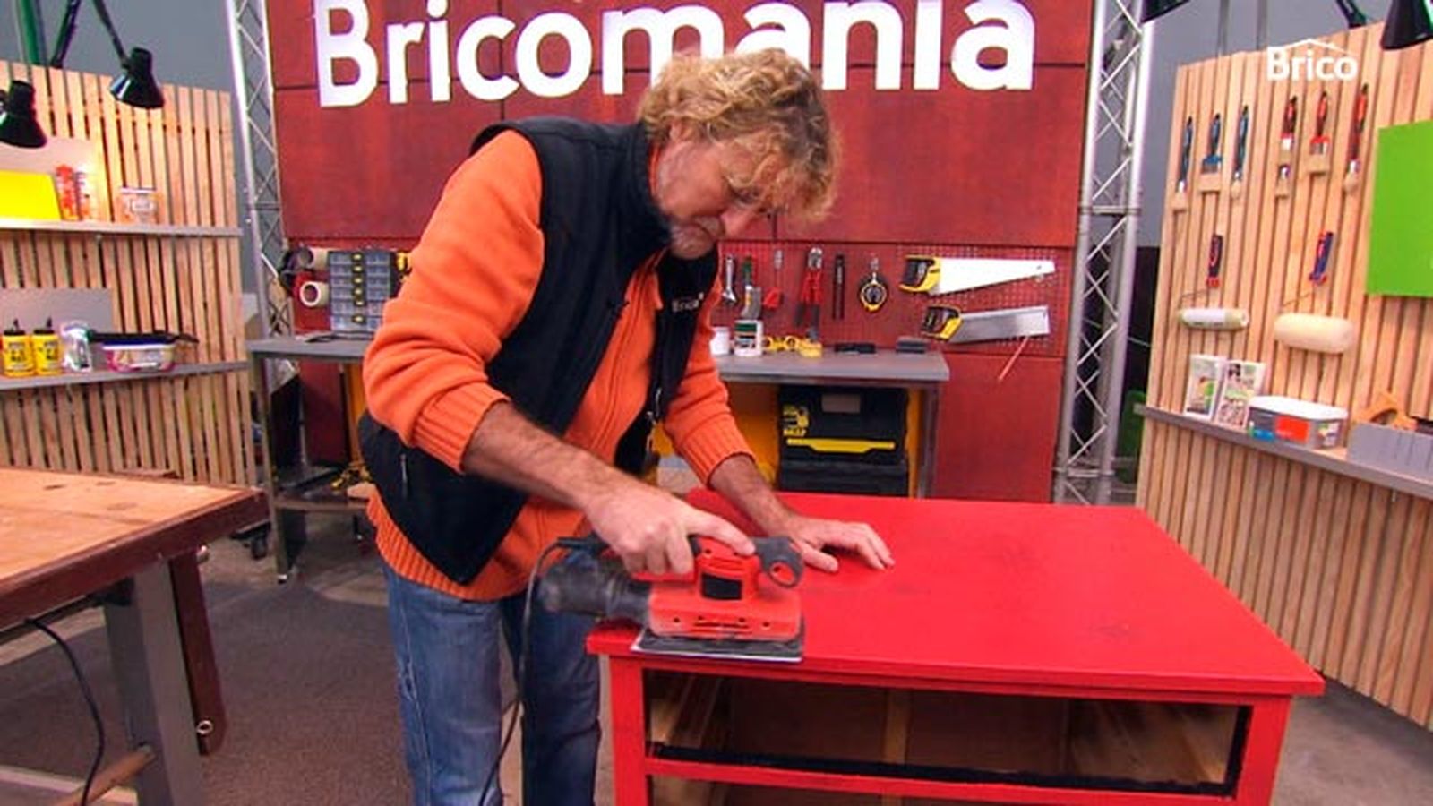 Comoda con pintura pizarra paso 1