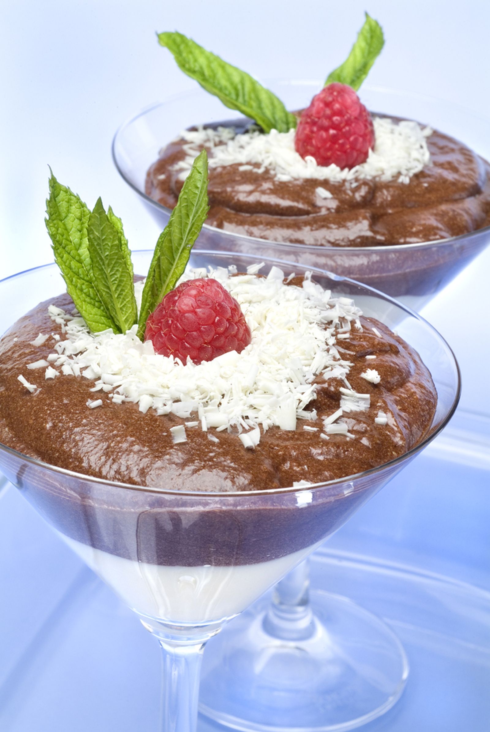 0038(0116) MOUSSE DE CHOCOLATE CON CREMA DE NARANJA