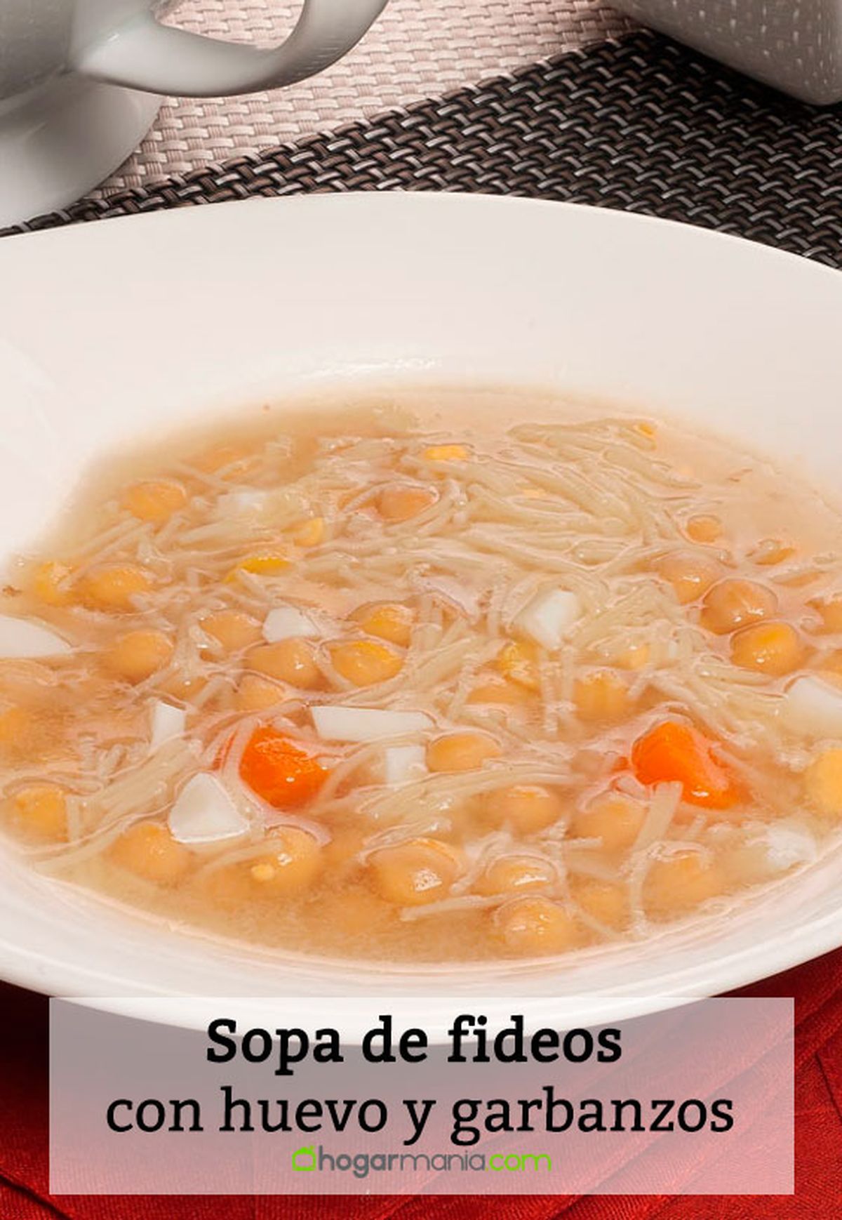 sopa fideos huevo garbanzos pin