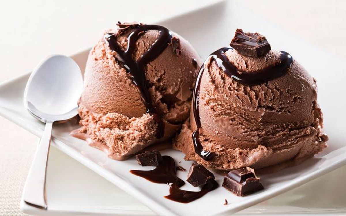Elaboramos un clásico helado de chocolate