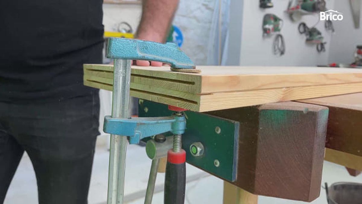 bricomania 21 estanteria colgante paso 5