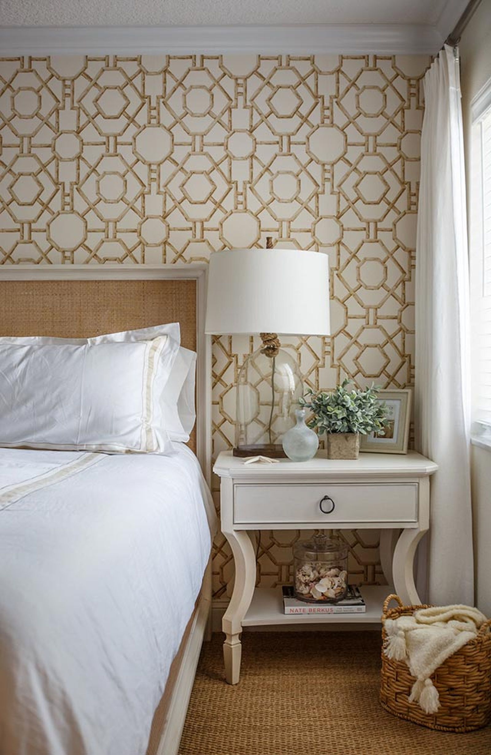 Ideas para renovar el dormitorio con papel pintado 5