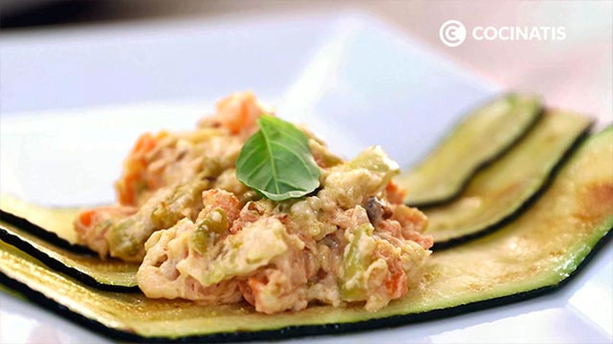 Receta de canelones de calabacín rellenos de langostinos y verduras  paso 6