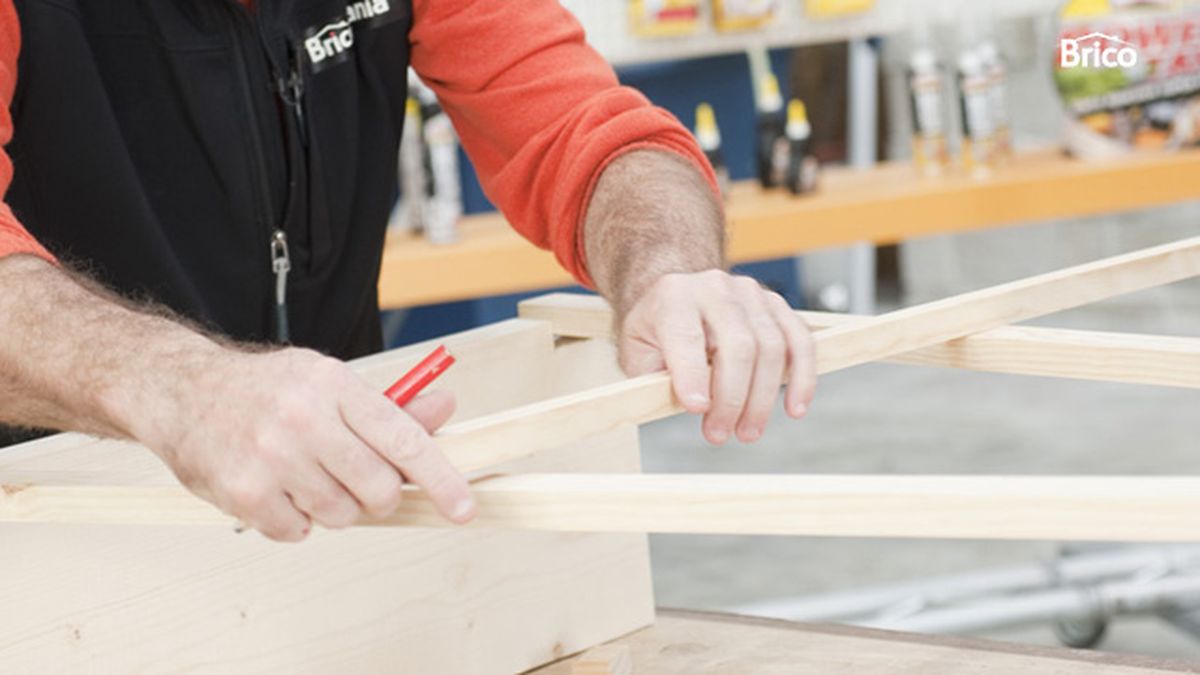 Bricomania 673 arbol de navidad con flores p8