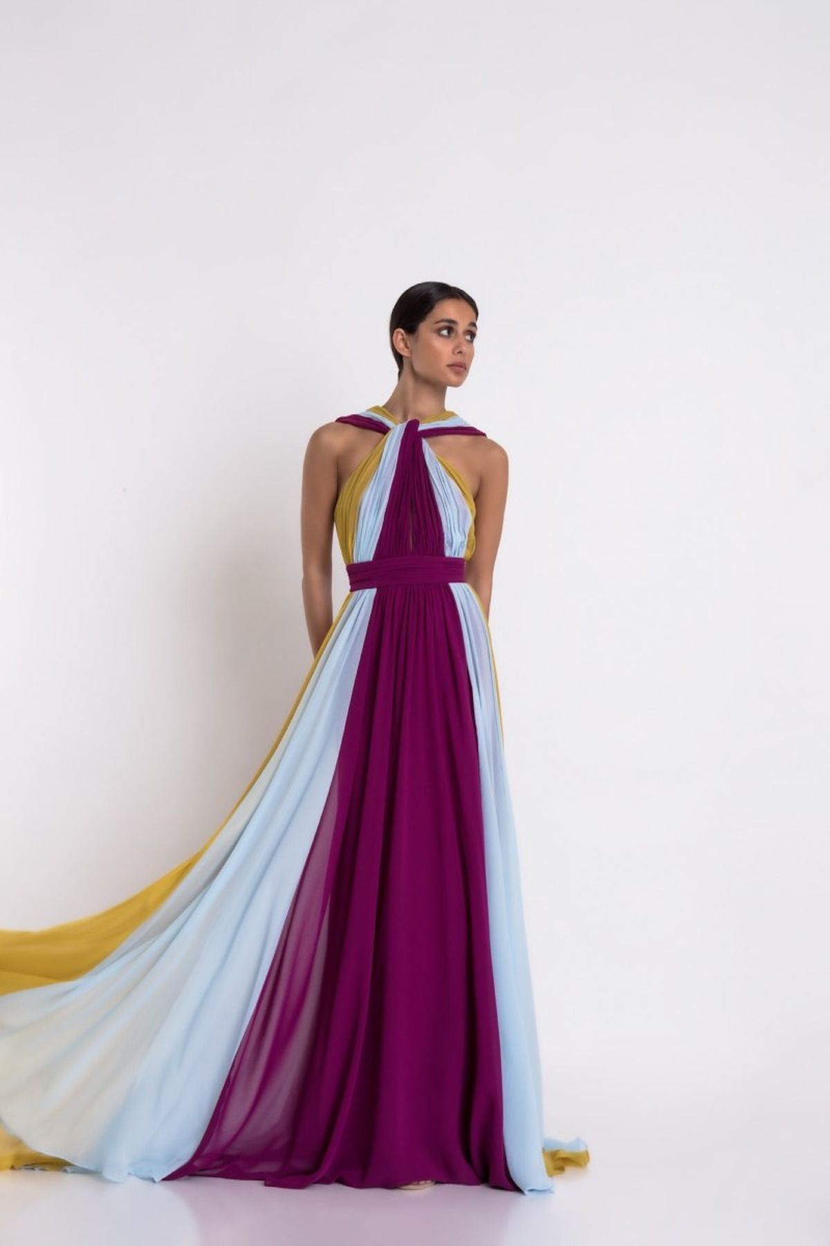 vestido largo plisado