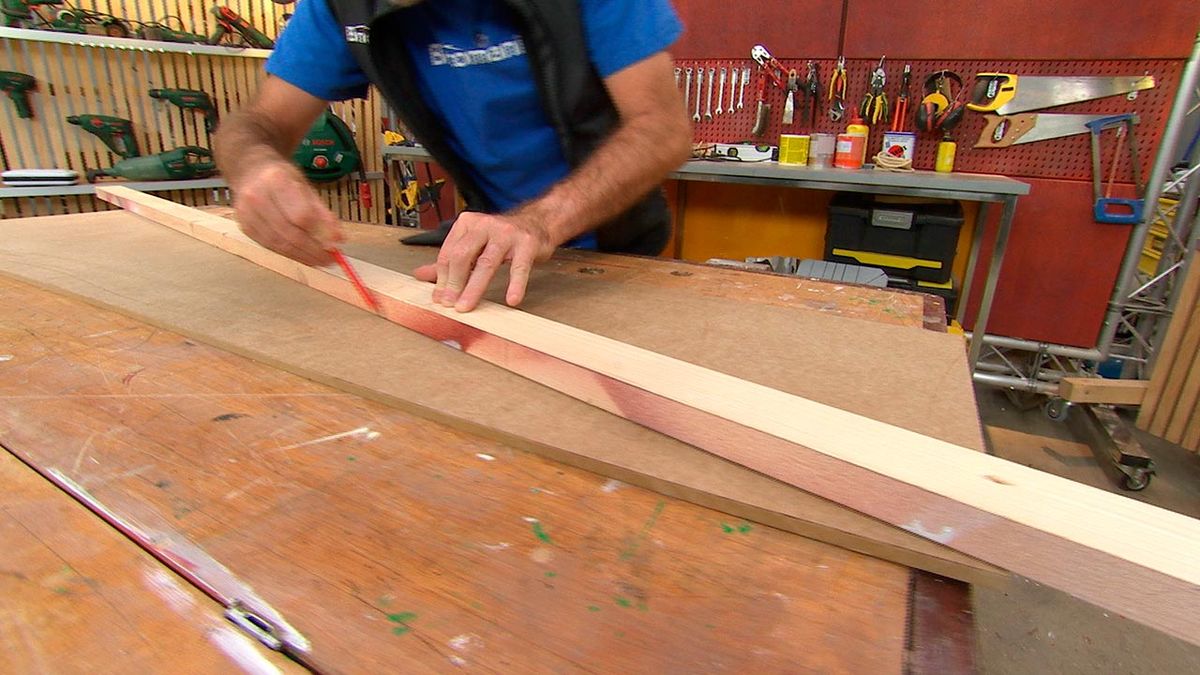 Árbol de Navidad de madera desmontable paso 1