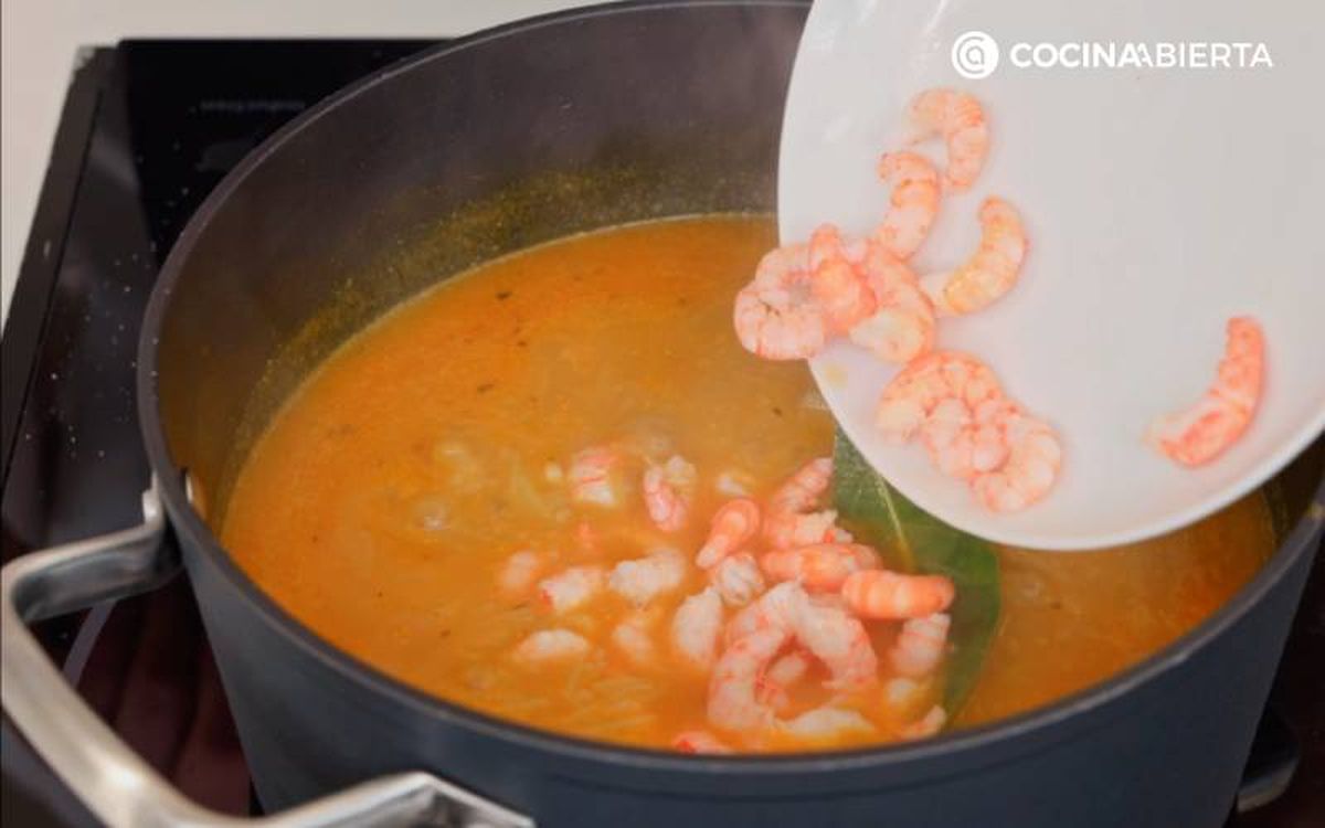 sopa de camaron receta paso3