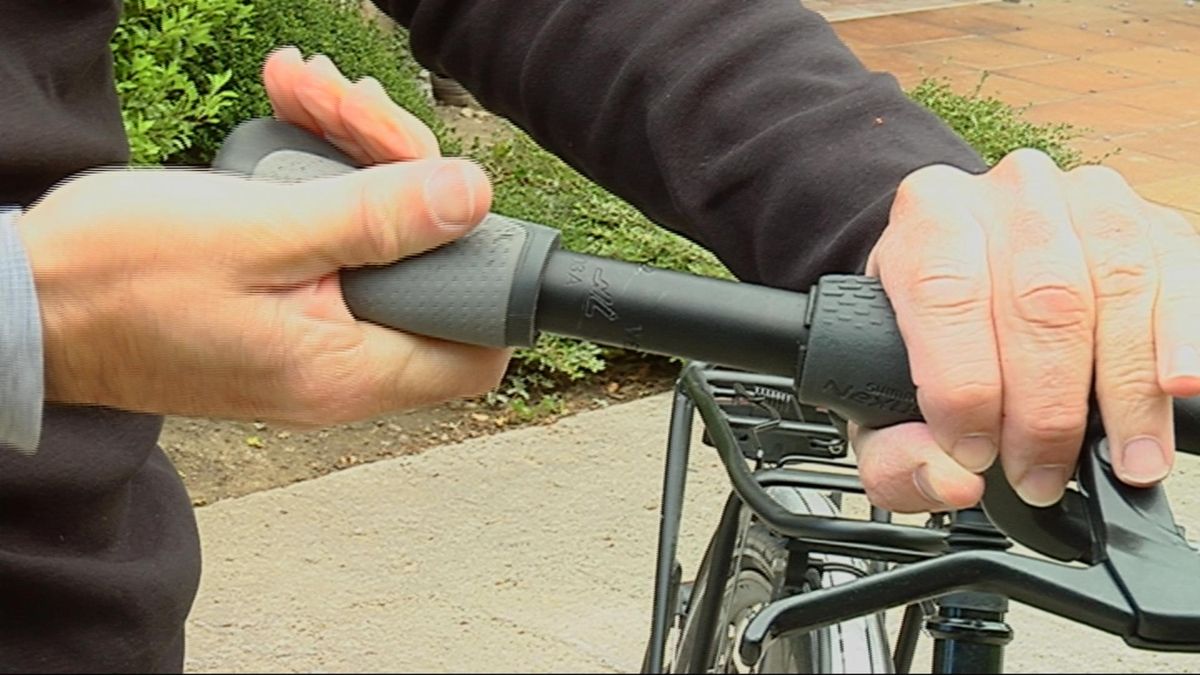 Asegurar mangos de goma paso 1