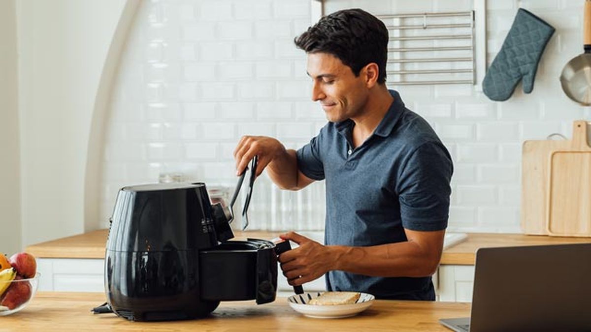 como limpiar una freidora de aire sin aceite