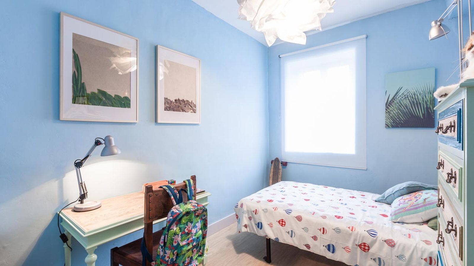 deco770 dormitorio infantil relajado en azul despues