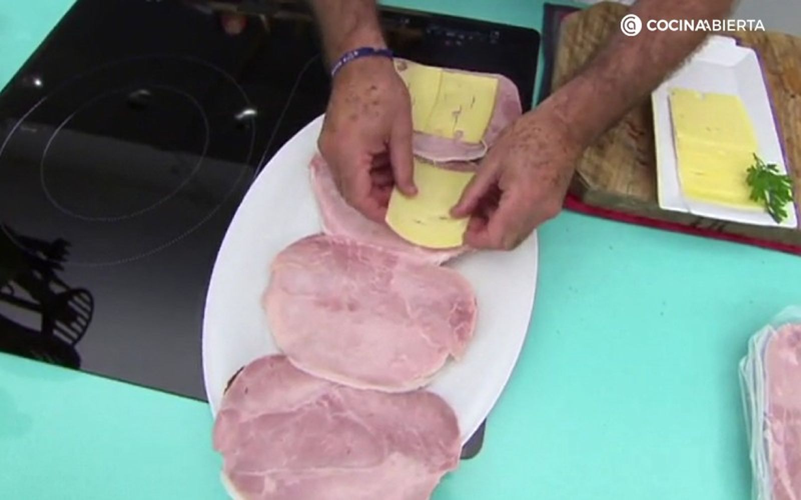 Tosta de jamón y queso - paso 2