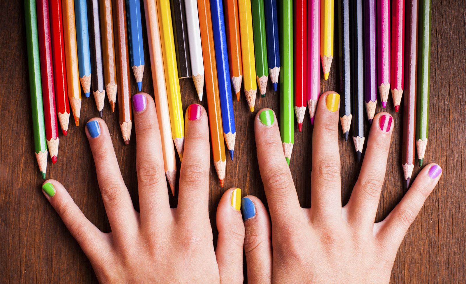 manicura colegio xl