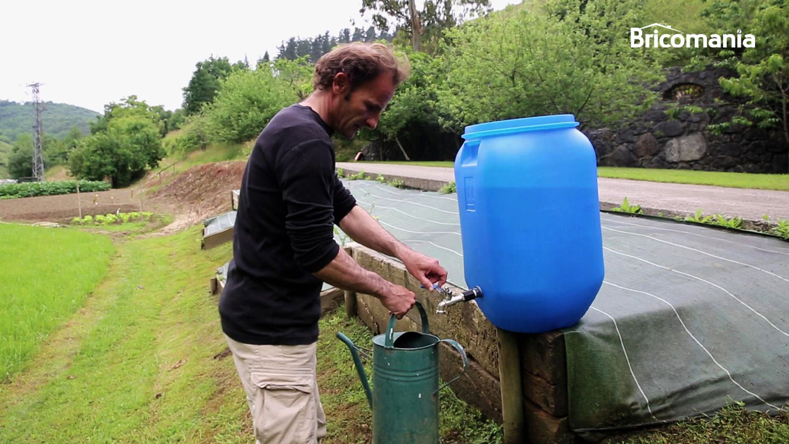 Bricomania 837 como poner grifo a un bidon xl