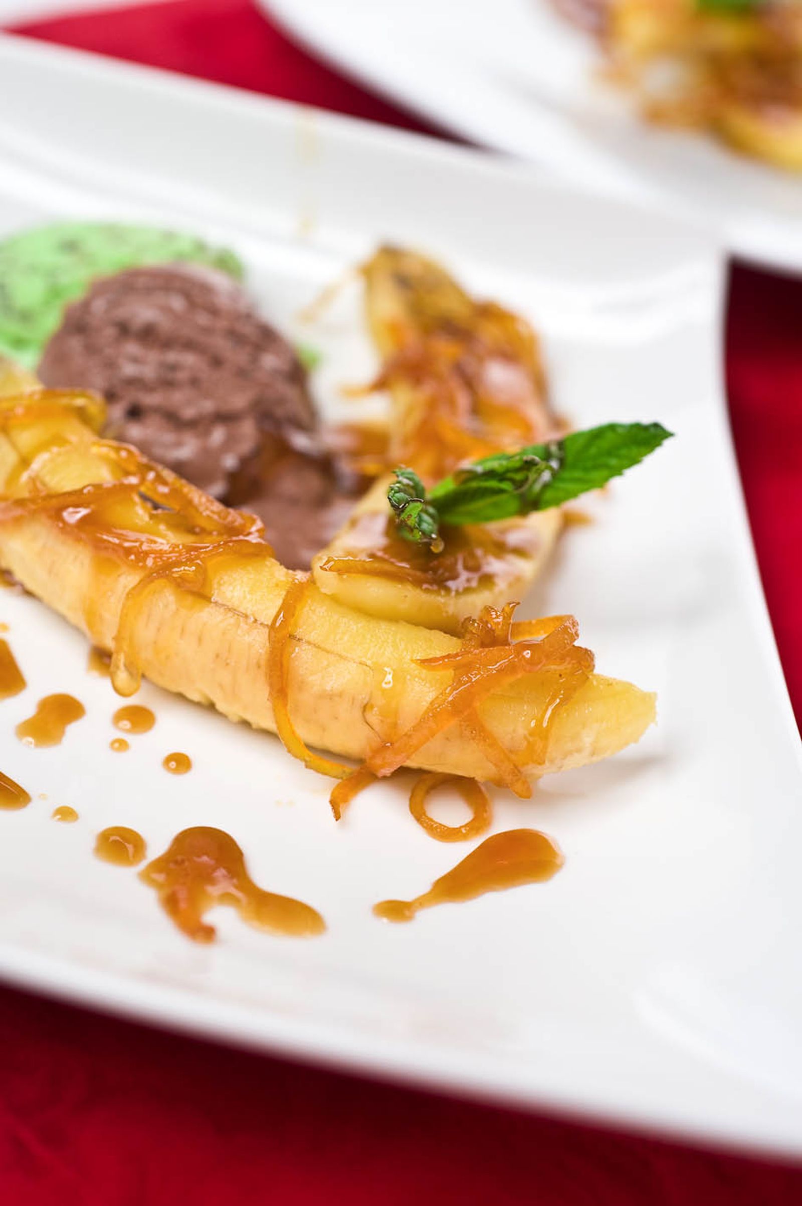 Platanos flambeados con salsa de citricos xl