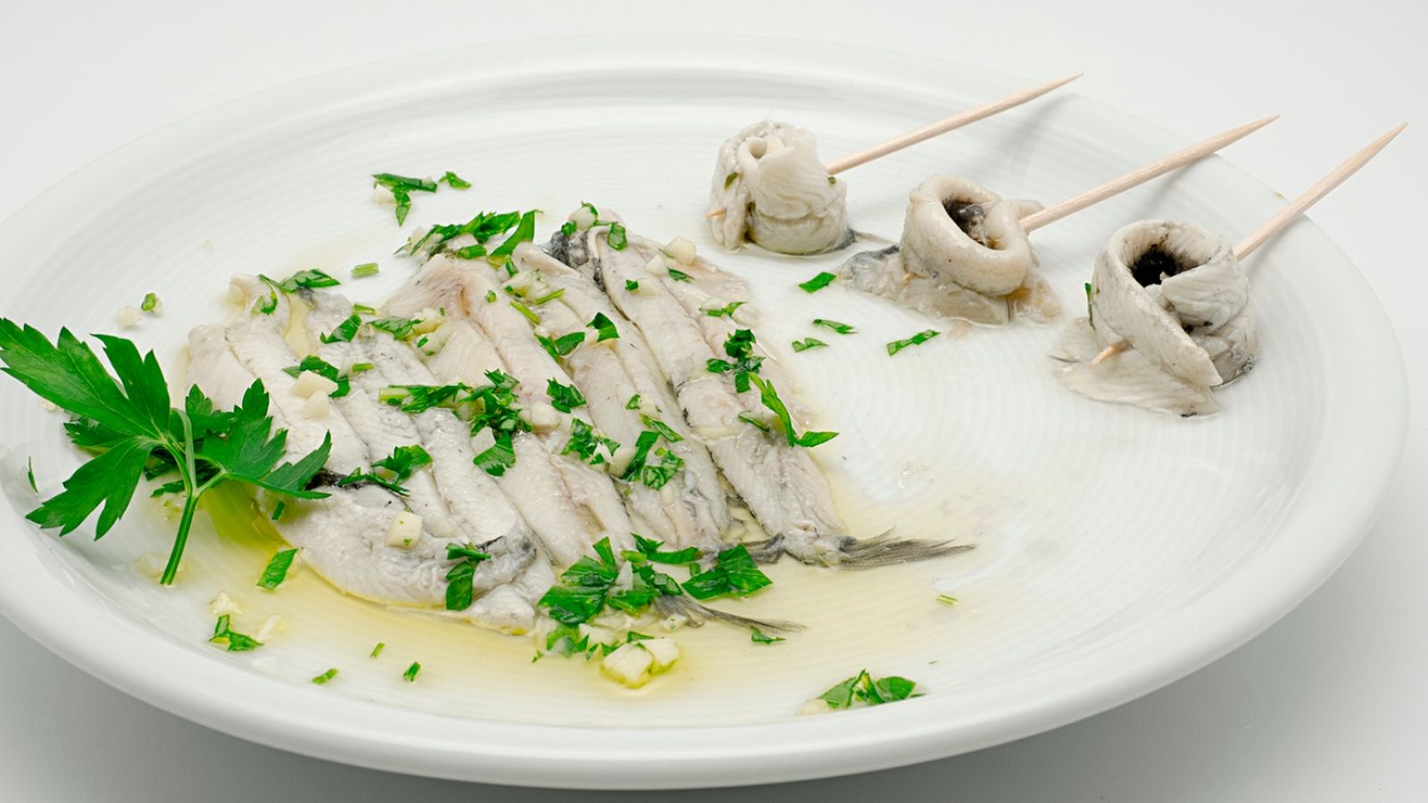 La AESAN ha alertado de presencia de listeria en boquerones en aceite y ajo