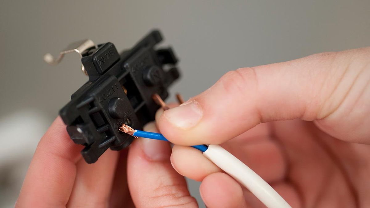 brico 0610 1 trasladar enchufe paso 8