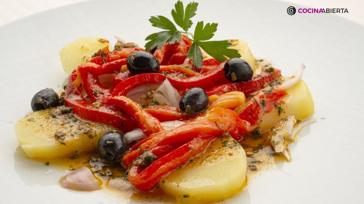 Ensalada de patata y pimientos asados
