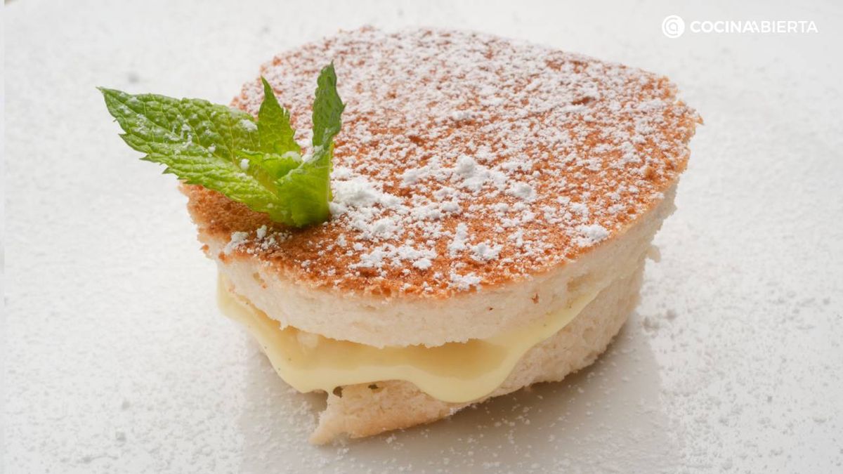 Receta de bizcocho de almendra con claras de huevo y harina de almendras