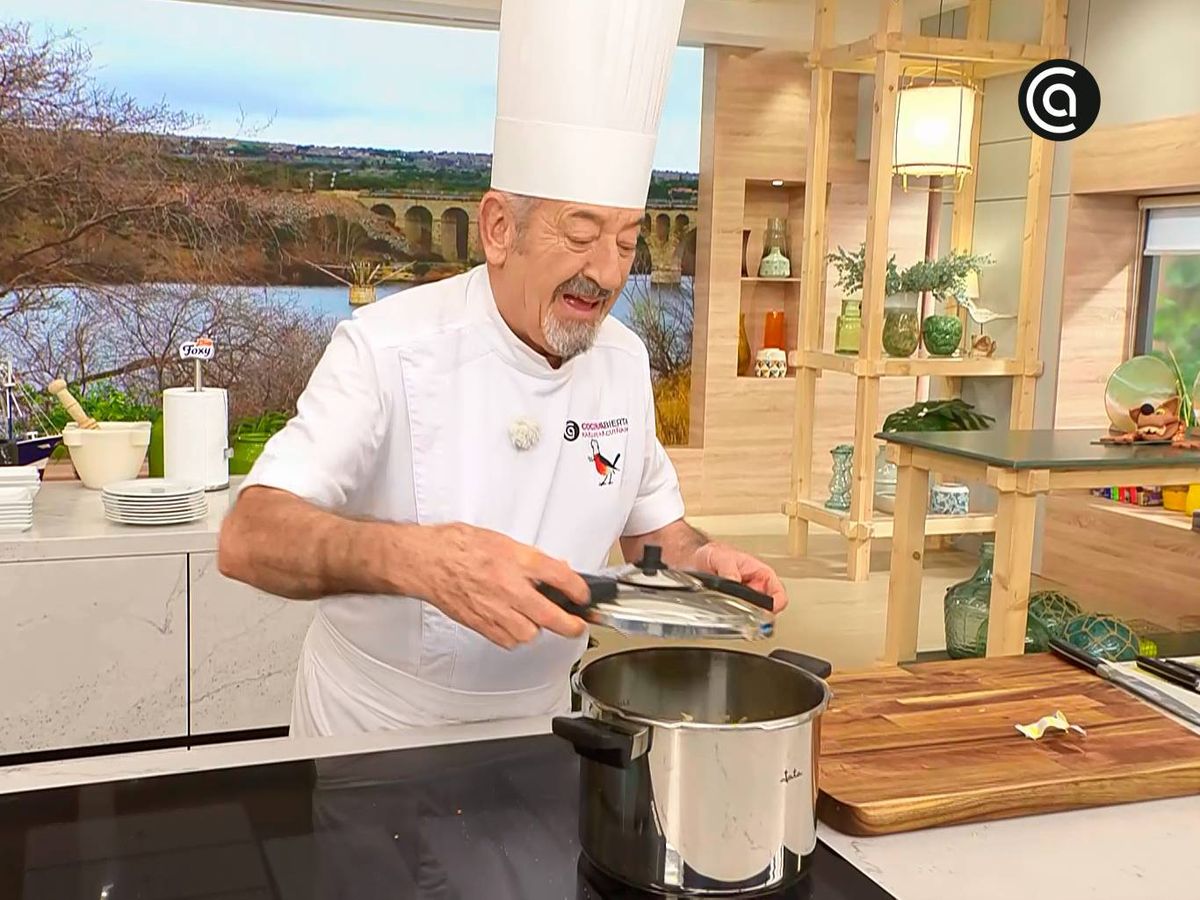 Para cocinar el arroz integral rápido y que no quede duro utiliza la olla express (13 minutos)