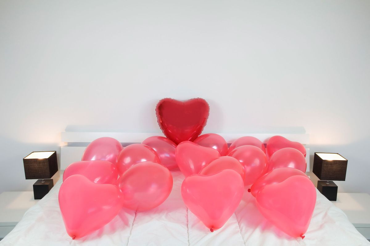 Decoración de camas para san Valentín 1