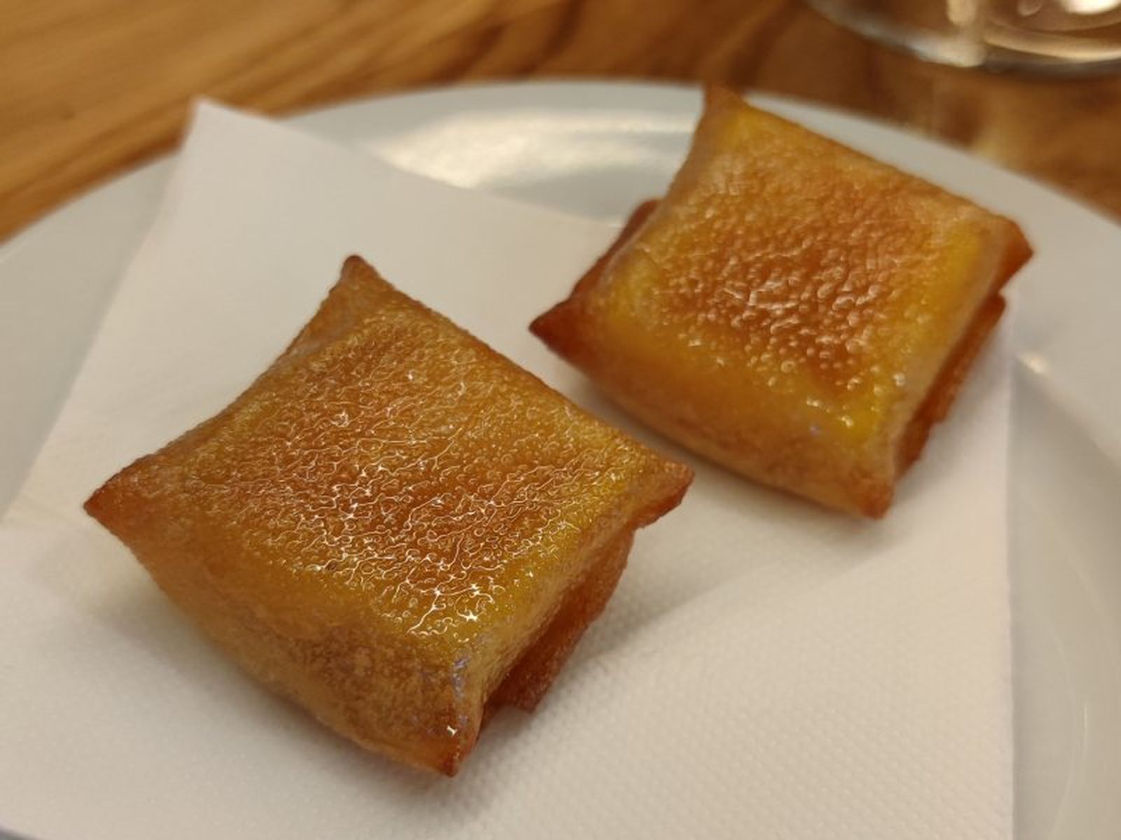 Aunque no son tan conocidos como los de San Sebastián, Vitoria también tiene muy buenos pintxos
