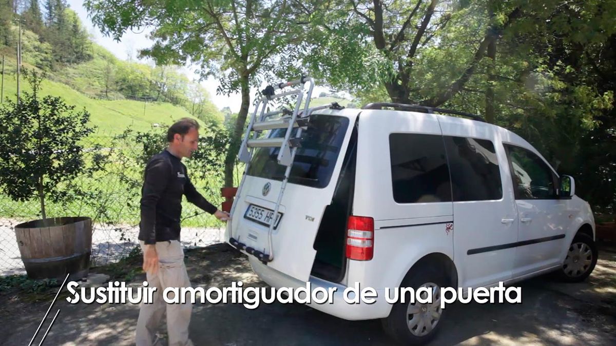 Como cambiar el amortiguador de una puerta paso 6