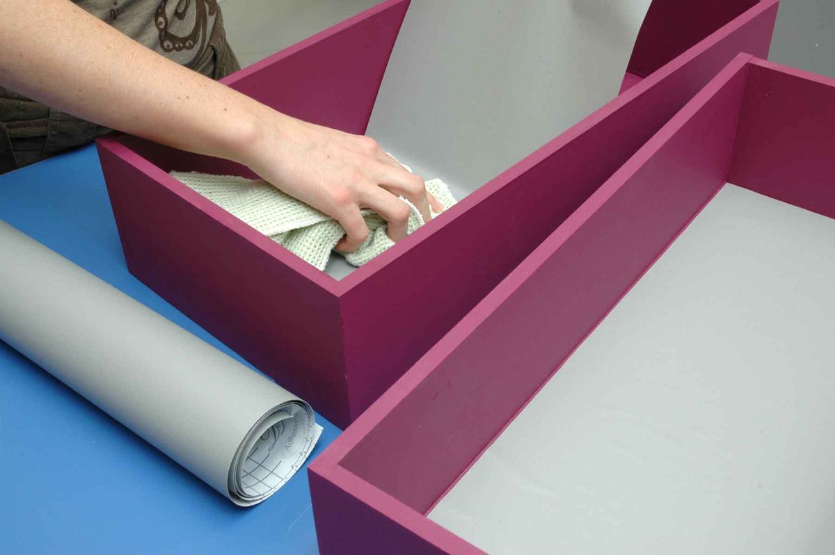 Hacer un cabecero y unas mesitas suspendidas paso 10