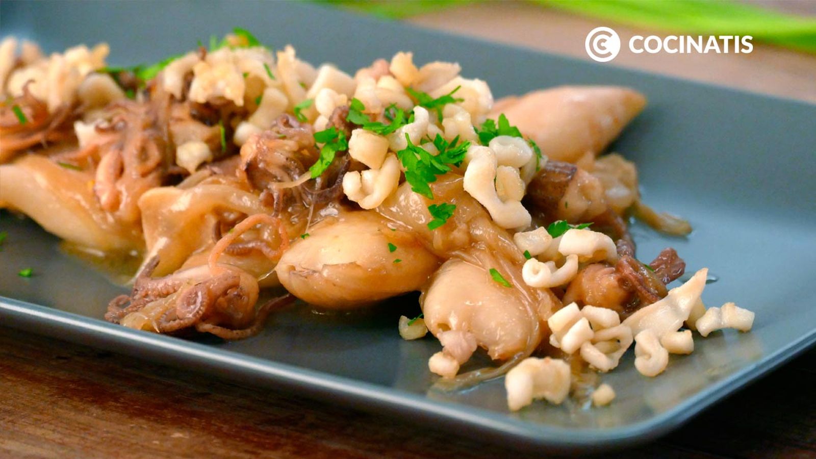 Receta de chipirones encebollados