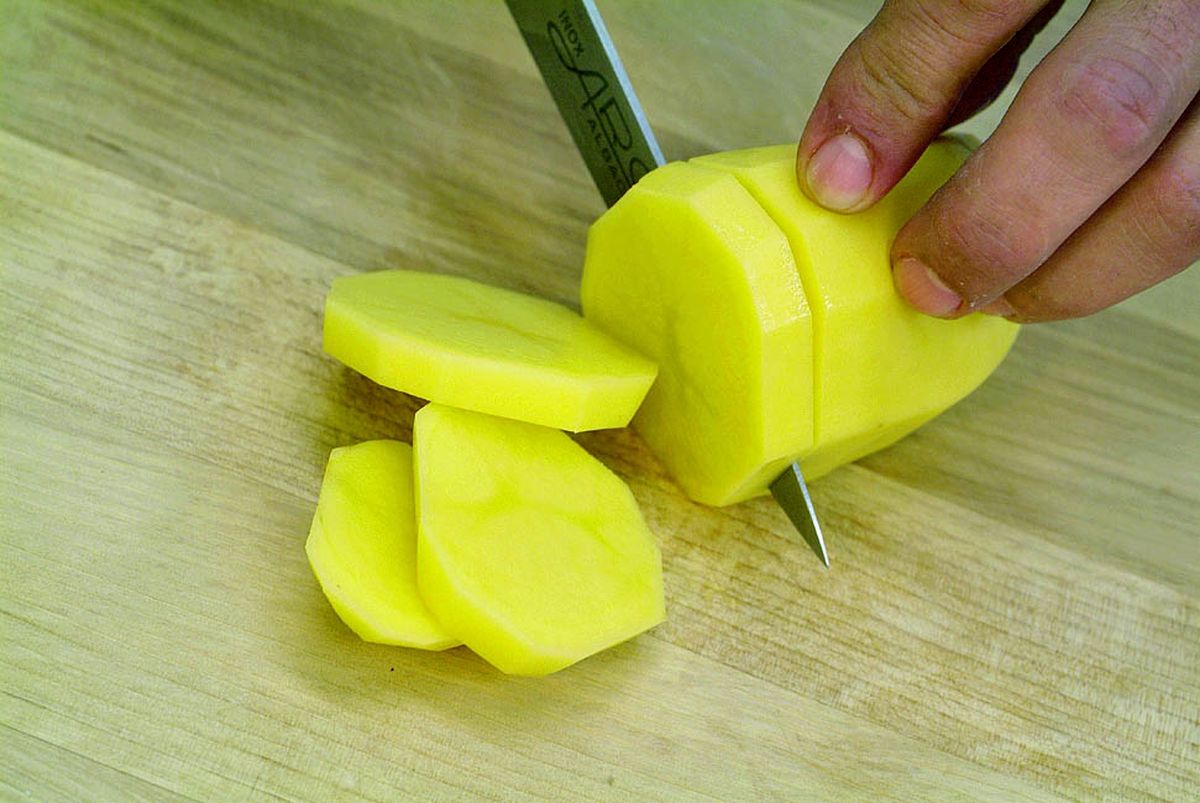 receta pelar cortar patata paso11