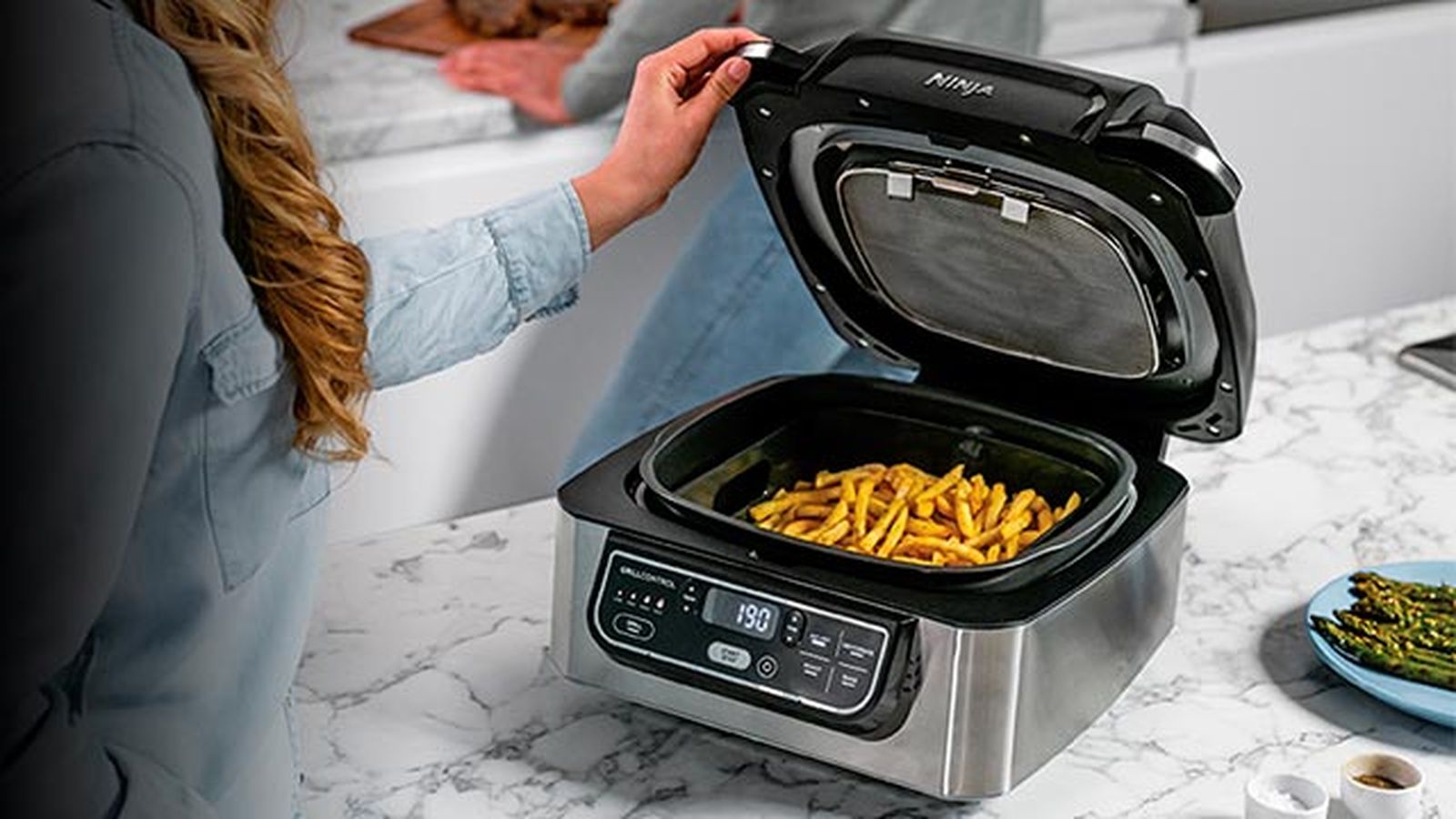 Freidoras de aire Amazon  Freidora sin aceite y parrilla Ninja