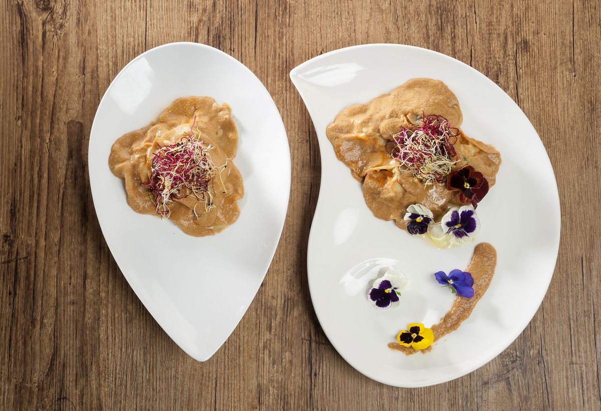 CABI0054 Josetxo Raviolis de cigala con salsa de marisco xl