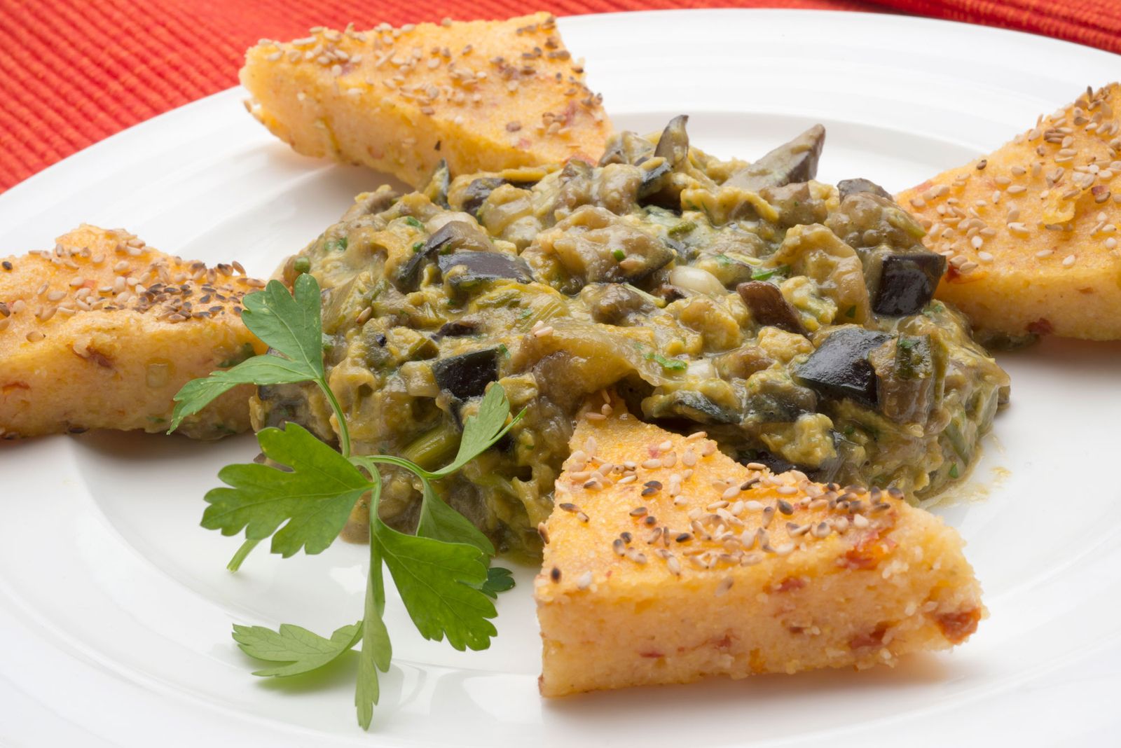 Karl5903 revuelto berenjenas setas polenta xl