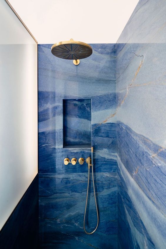 bano marmol azul