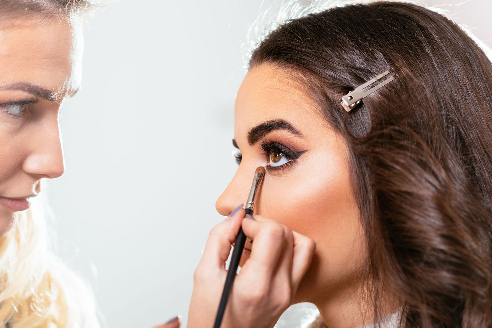 maquillaje ojos ahumados negro marron pasos