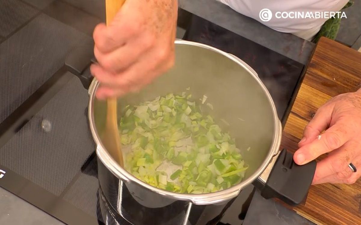 Cocina a fuego medio durante 5 minutos