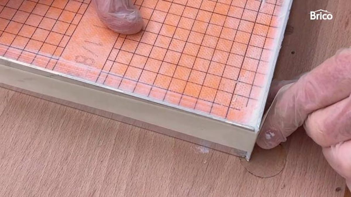 Como hacer una balda flotante de estilo industrial paso 6