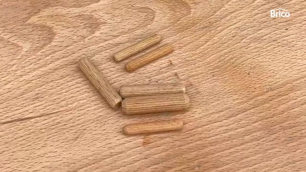 Como arreglar una mesa o banco de trabajo paso 5