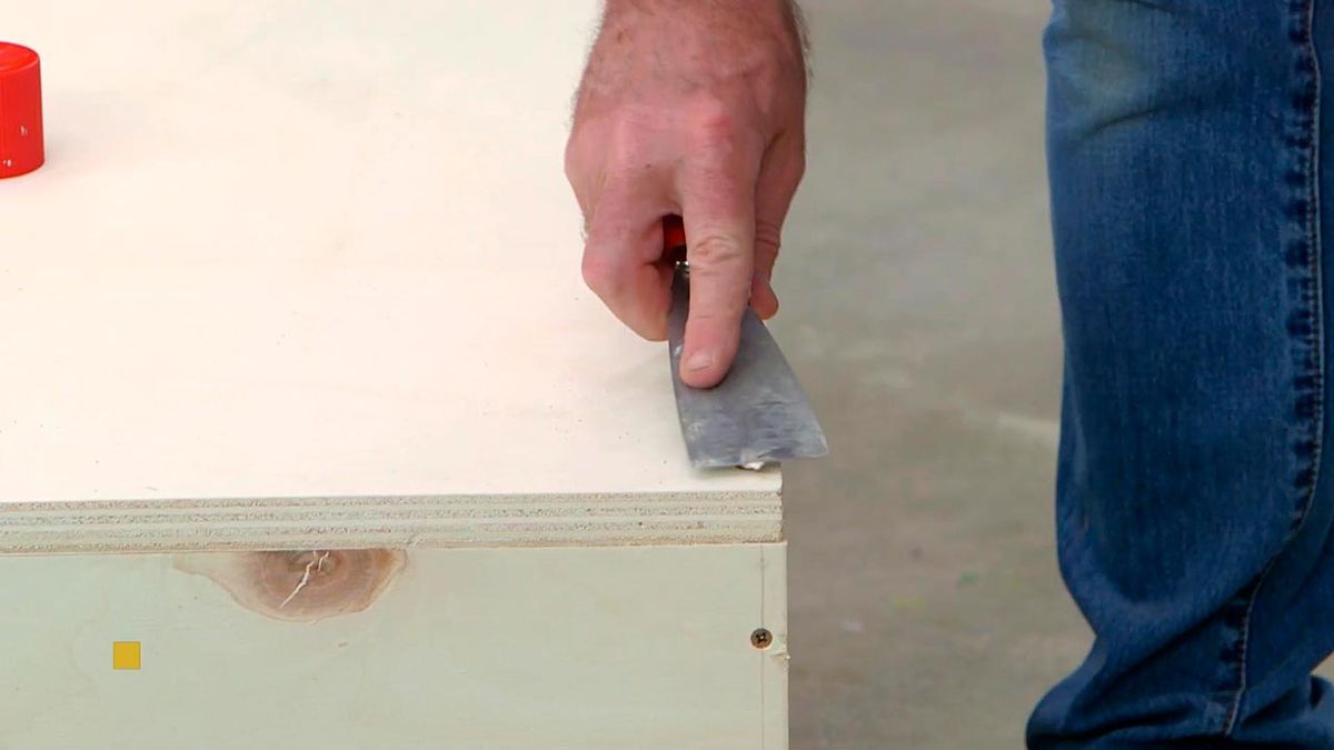 BRIC0953NV18 sofa bajo escalera paso7