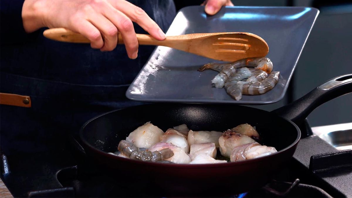 CTIS0838 receta arroz con rape y langostinos paso 3