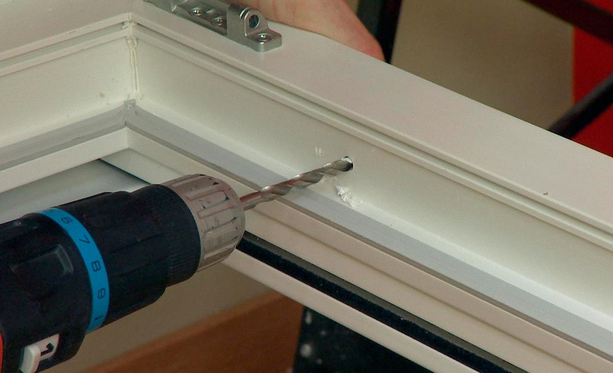 Colocar ventana con persiana paso 4