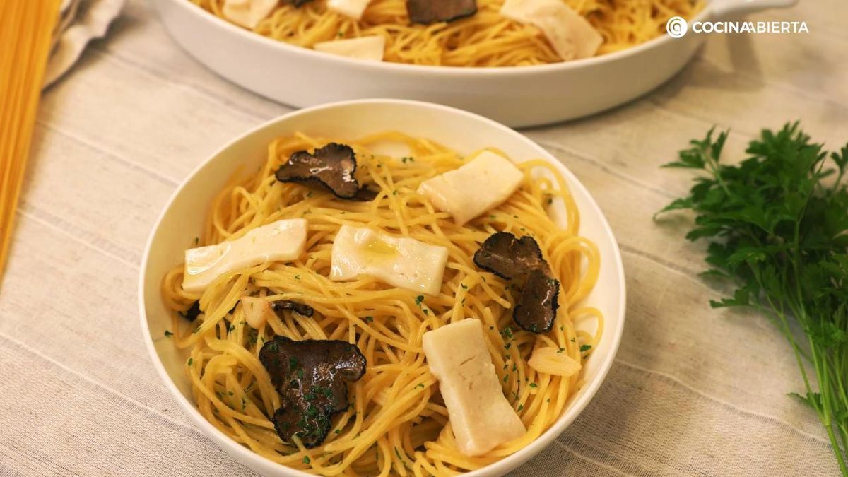 Espaguetis queso trufa