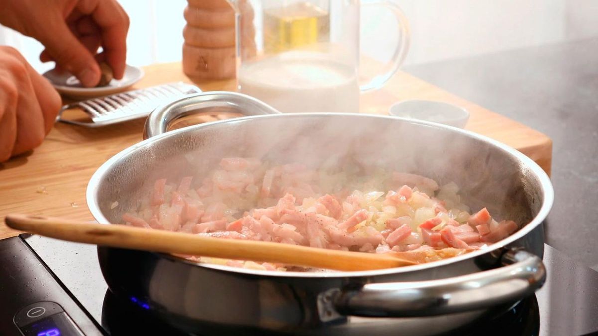 Tortellini con salsa carbonara   Paso 2