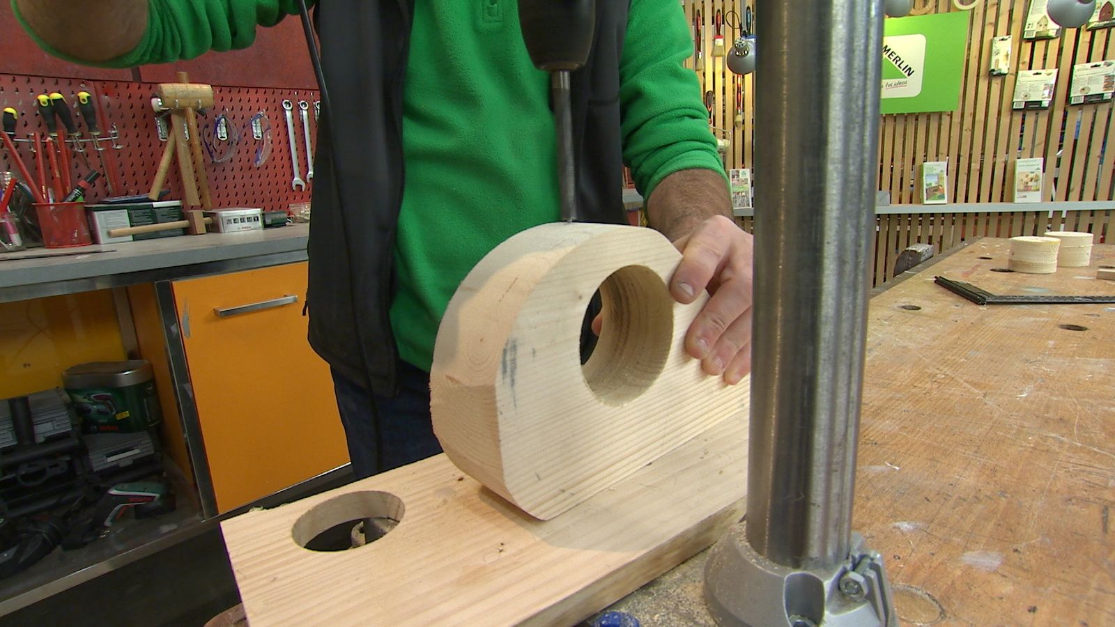 Helicóptero infantil de madera paso 5