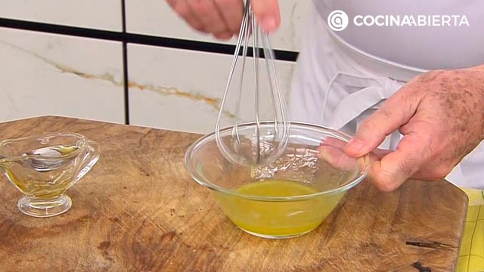 pintxos de anchoa con crema de zanahoria y rucula receta aperitivo facil karlos arguinano karl67970321 paso4